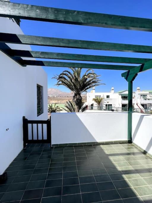 Casa Breen - Spacious 1 Bedroom Apartment In Matagorda With Communal Pool Tías Eksteriør billede